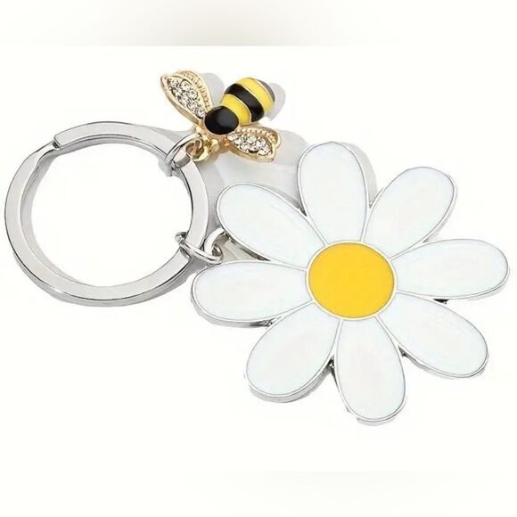 BAG CHARM  Small ๐ Bee and Large Daisy ๐ผ - Picture 2 of 4